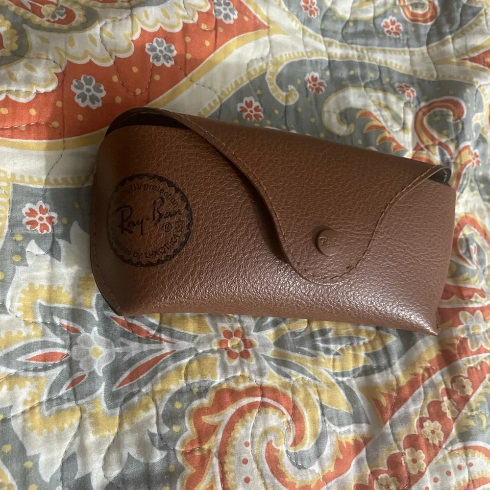 Raybans - Picture 5 of 5